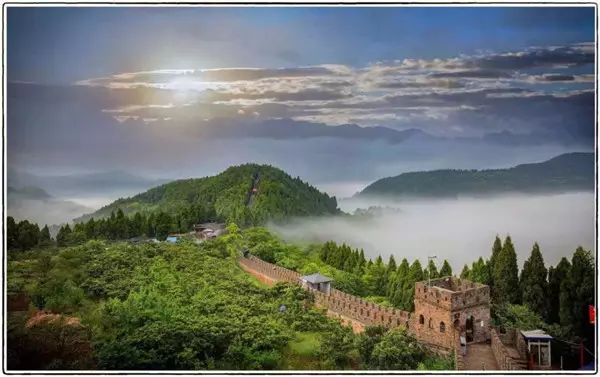 森林防火監(jiān)控衛(wèi)士國慶期間你干了些什么？讓林木蔥蘢 風(fēng)景美如畫