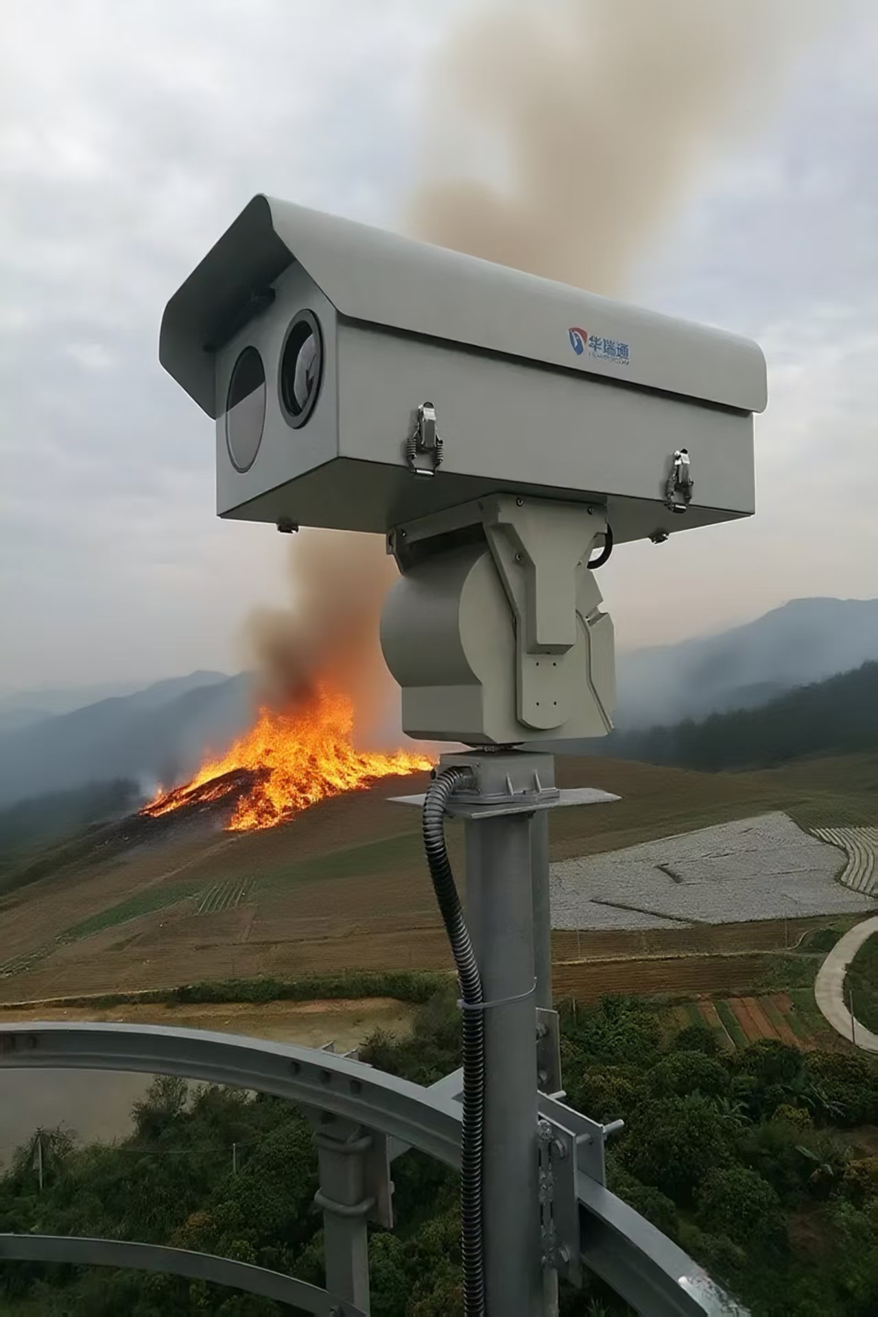 雙光譜攝像機